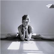Ashtanga Yoga clases para todos los niveles online o presencial
